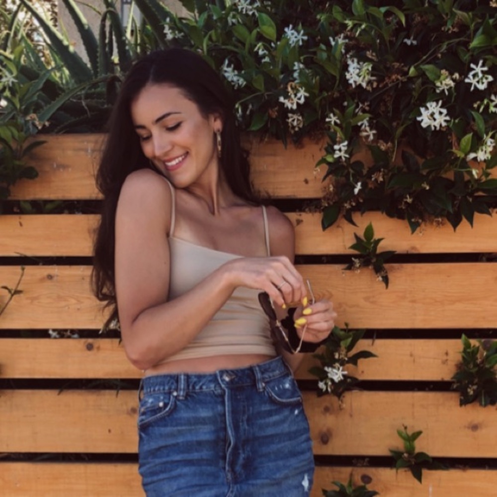 Meet your Posher, Valentina